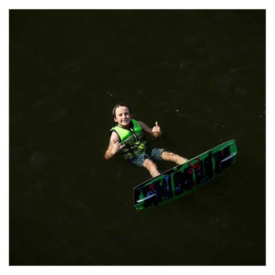 Ronix Kid’s Vision Wakeboard w/ Kid’s Divide Bindings