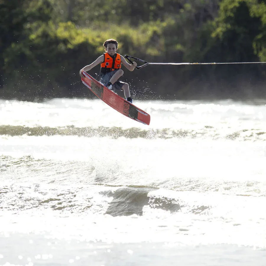Ronix Kid’s District Wakeboard w/ Divide Bindings