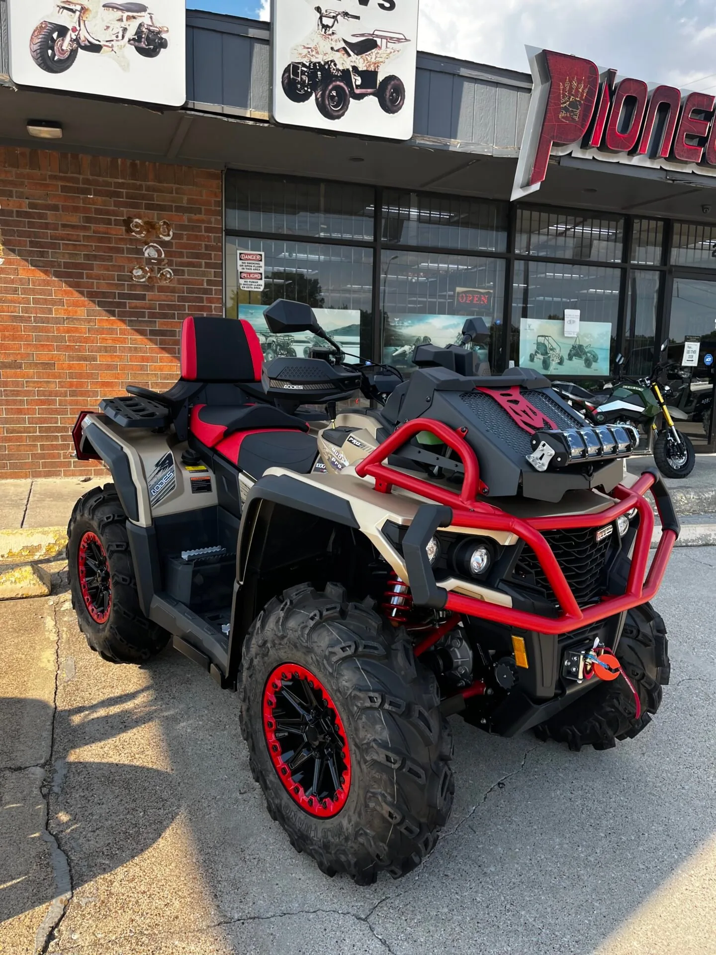 AOdes Pathcross 1000LX Mud Pro (In Store)