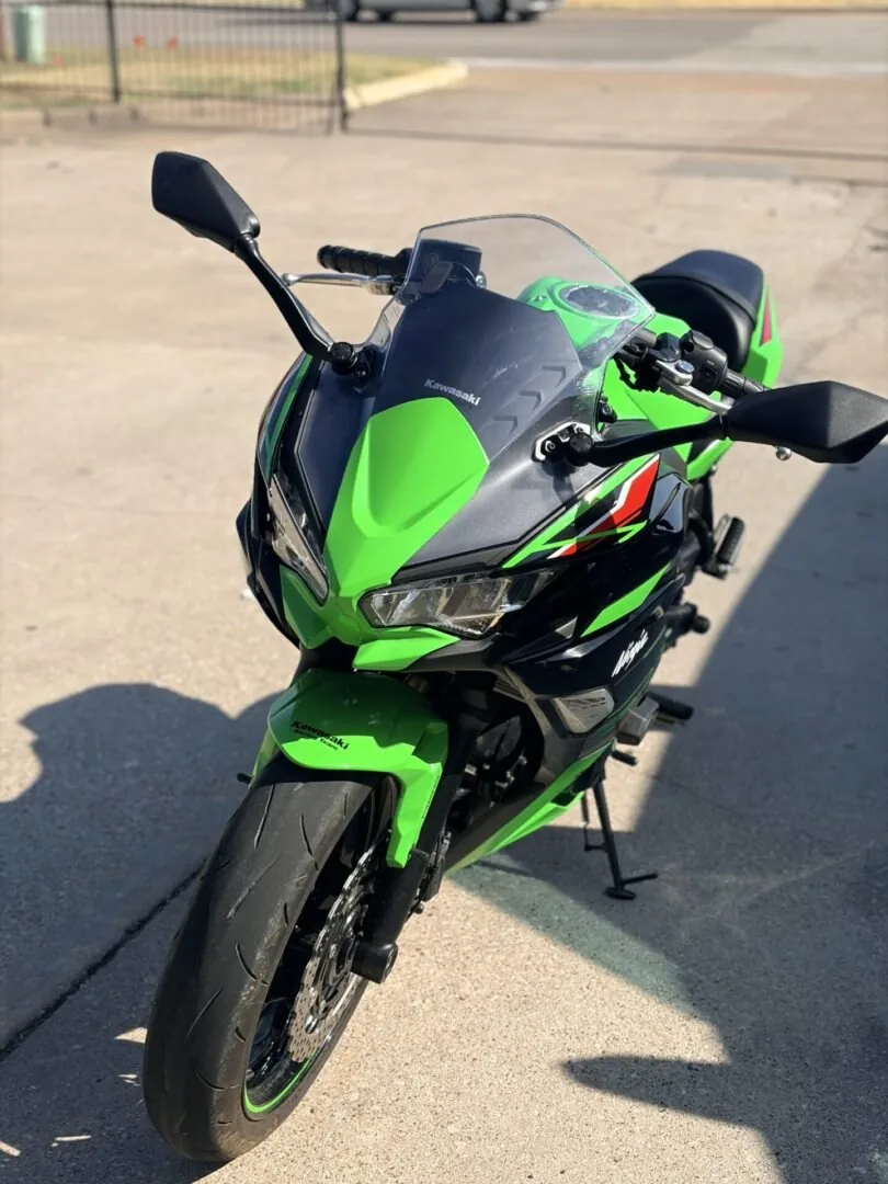 2024 KAWASAKI NINJA 650 ABS KRT EDITION (IN STORE)
