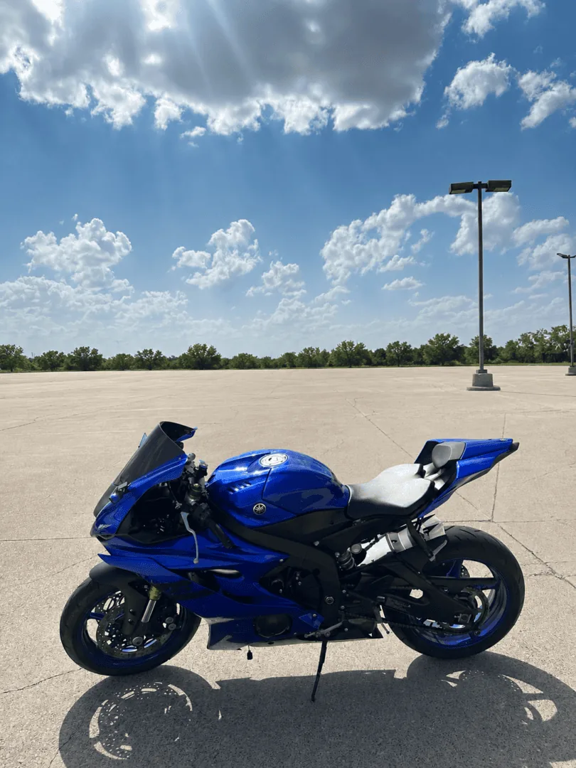 2019 Yamaha YZF-R6 (IN STORE)