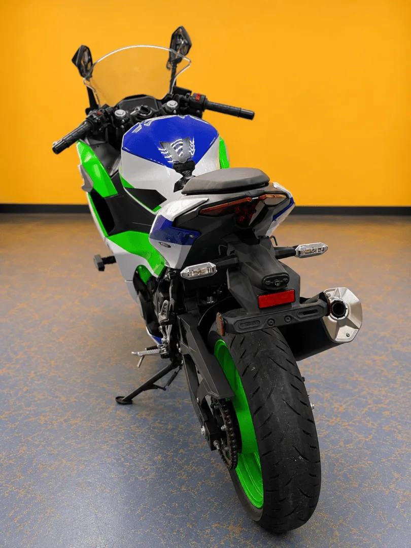 2024 KAWASAKI EX500JRFBL NINJA 500 SE 40TH ANNIVERSARY (IN STORE)