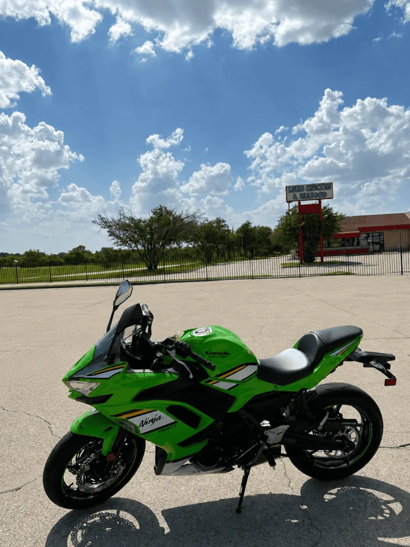 2025 KAWASAKI EX650PSFAL NINJA 650 ABS (In Store)