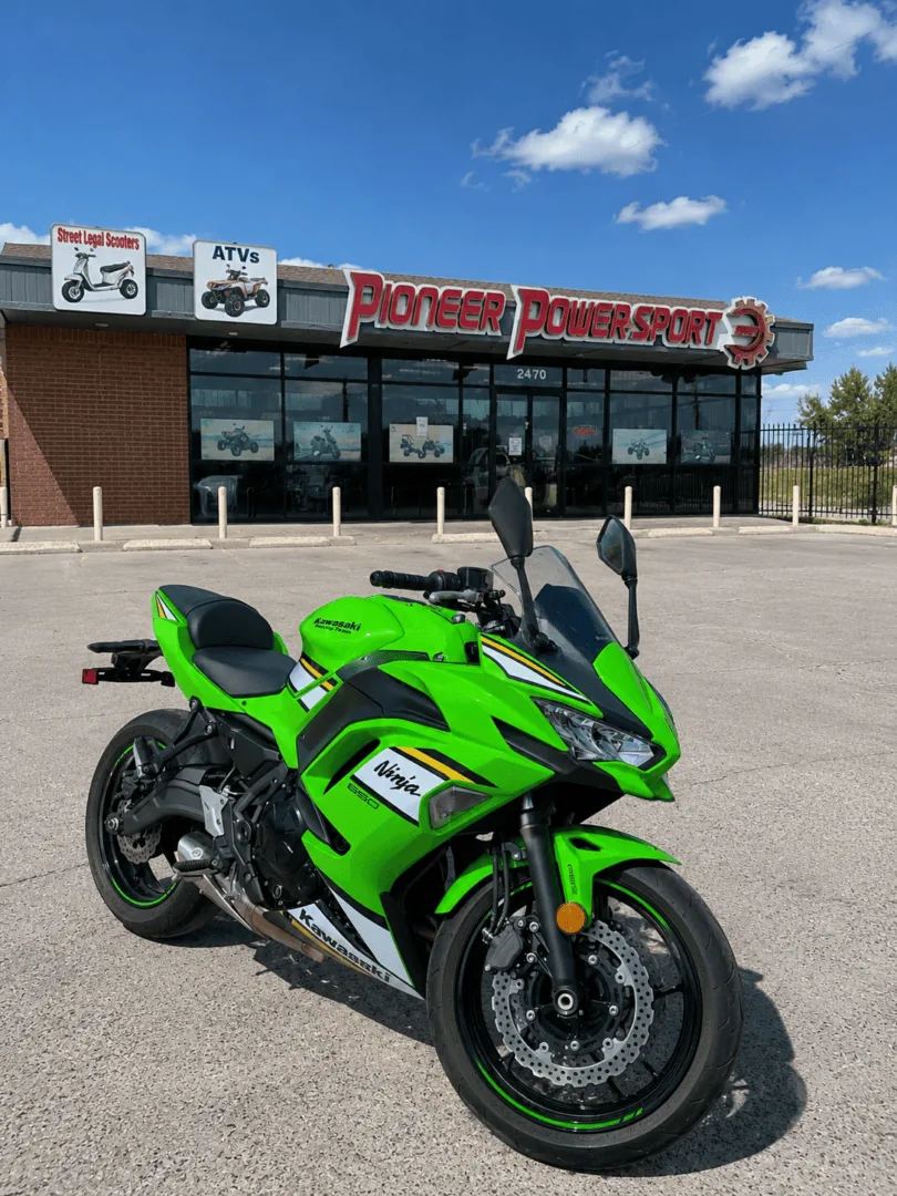 2025 KAWASAKI EX650PSFAL NINJA 650 ABS (In Store)