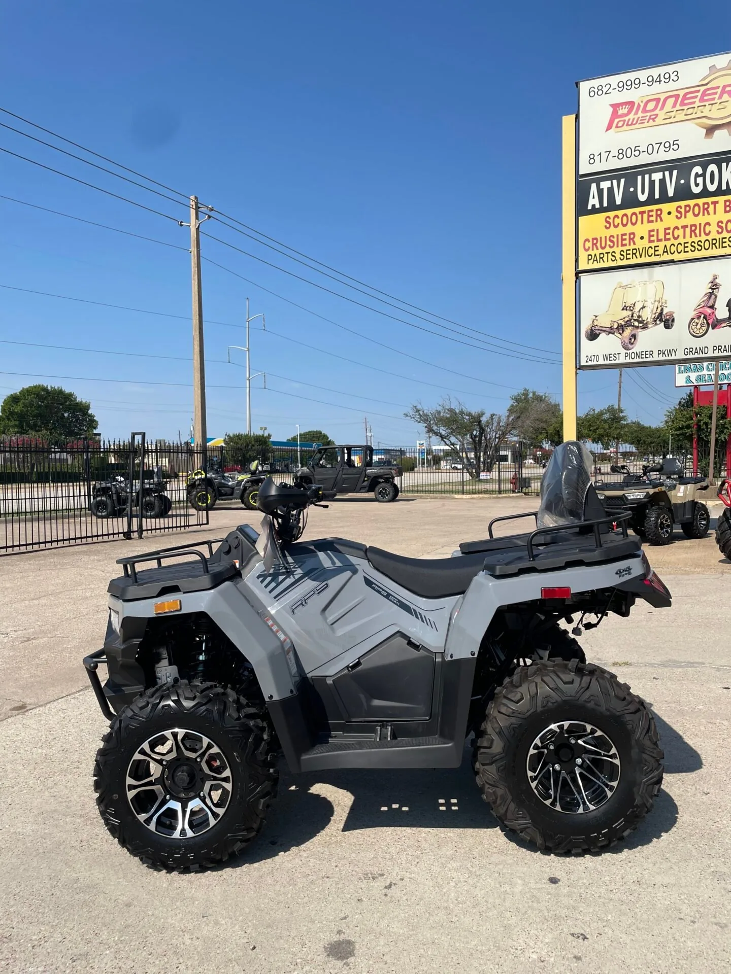 RPS 320 EFI (In Store)