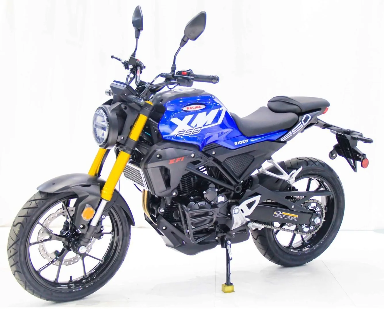 Vitacci XMT 250 EFI Street Bike, 6-Speed Standard, 4-Stroke Single Cylinder, Oil-Cooled