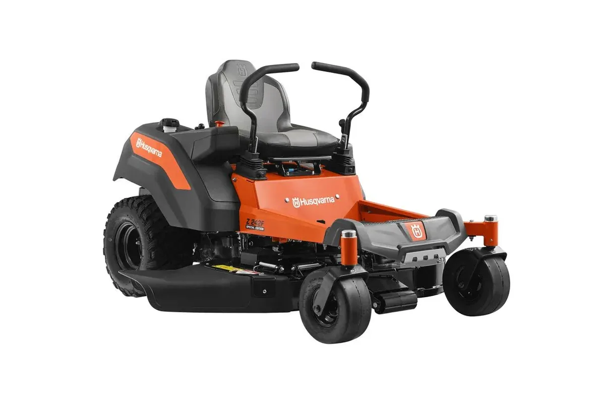 Husqvarna Z242F Special Edition 42" 21.5HP Kawasaki Zero Turn Mower