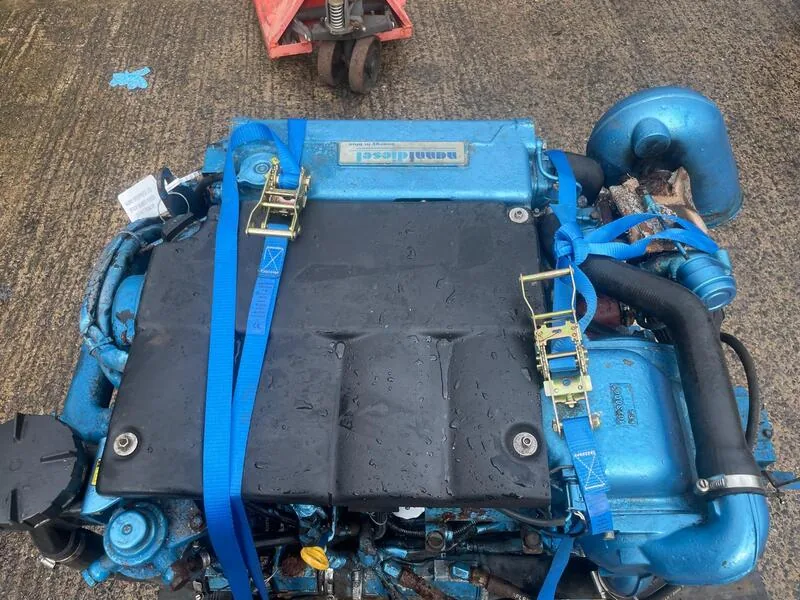 Used Nanni T4.270 Inboard Diesel