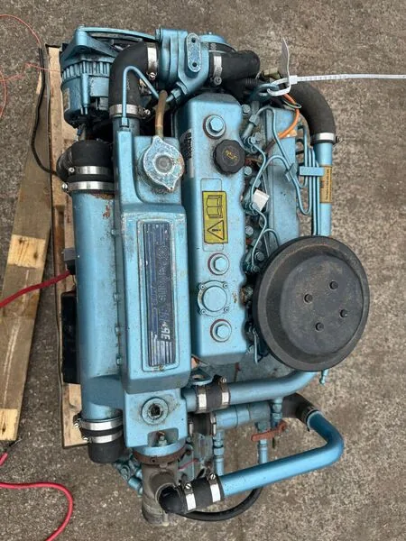 Used Perkins M65 Inboard Diesel5