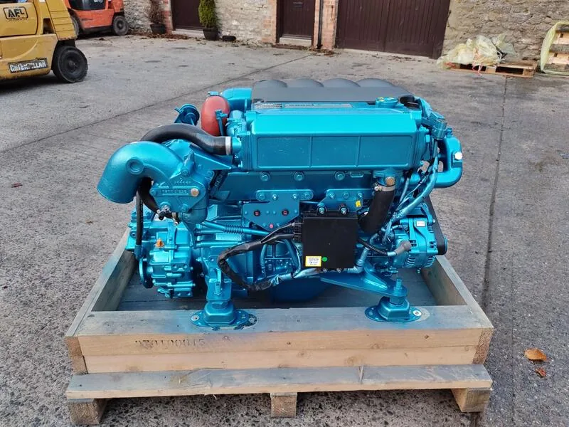 Used Nanni T4-200 200HP Marine Diesel Engine Package