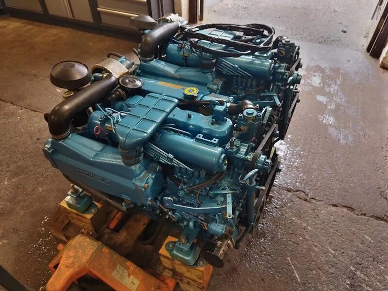 Used Nanni 5.250TDI 85HP Marine Diesel Engine2