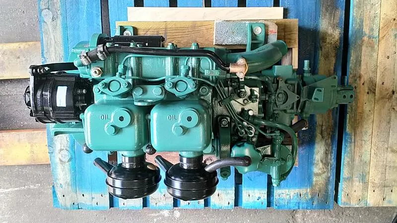 Used Volvo Penta MD11C 23HP Marine Diesel Engine5