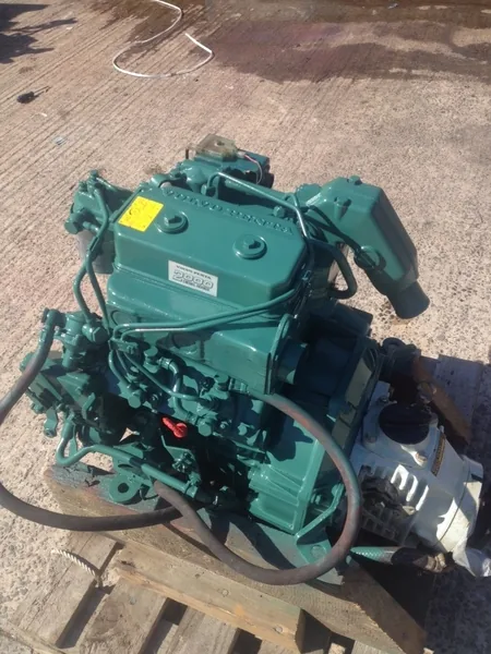 Used Volvo Penta 2002 18HP Marine Diesel Engine2