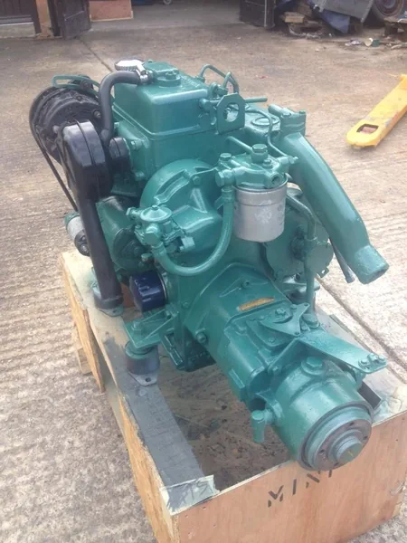 Used Volvo Penta MD7a 13.5HP Marine Diesel Engine3