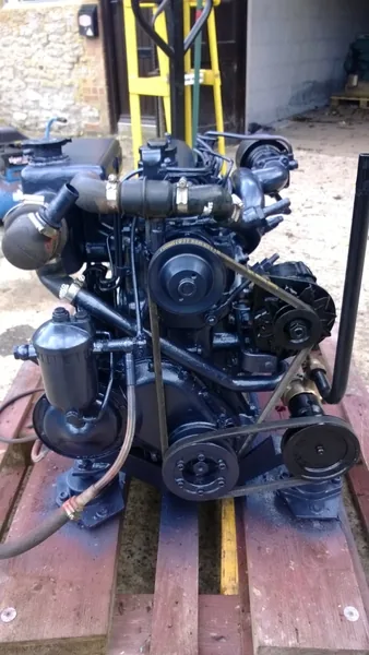 Used Mercedes OM636 42HP Marine Diesel Engine2
