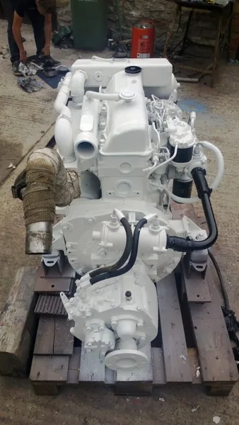 Used Ford Mermaid Melody 88HP Marine Diesel Engine2