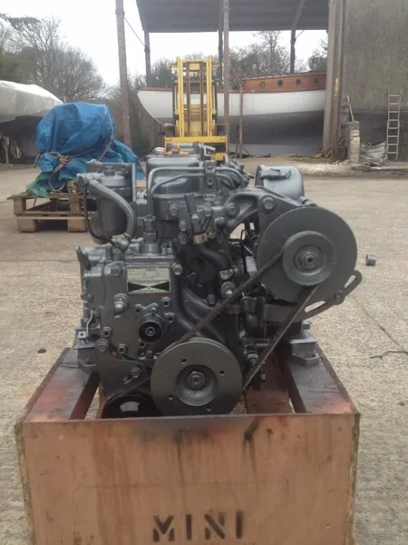 Used Yanmar 2GM20 16HP Marine Diesel Engine3