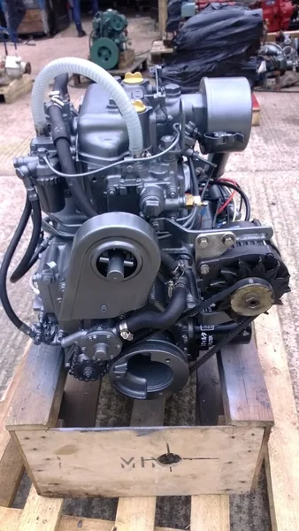 Used Yanmar 2QM20 20HP Marine Diesel Engine5