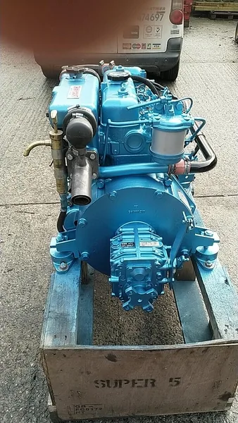 Used Thornycroft T80 35HP Marine Diesel Engine5