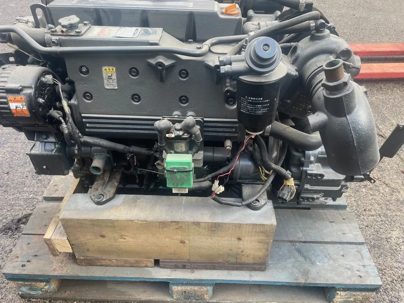 Used Yanmar 4LHA HTP2