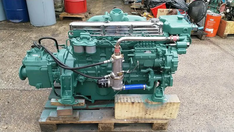 Used Ford Sabre 120C 120HP (2725E) Marine Diesel Engine
