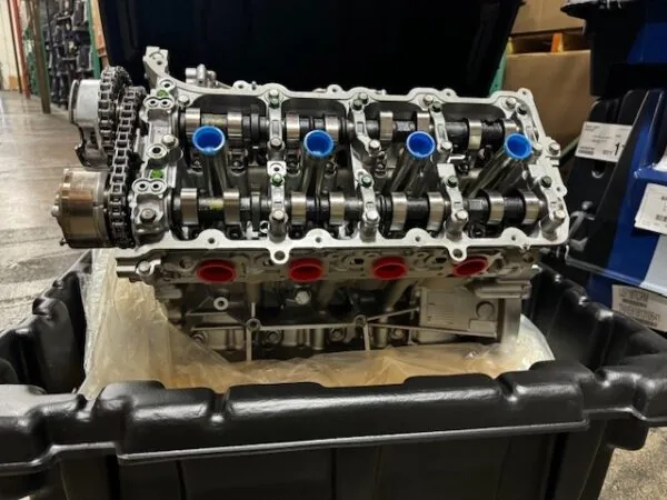 engine left head 600x450 1
