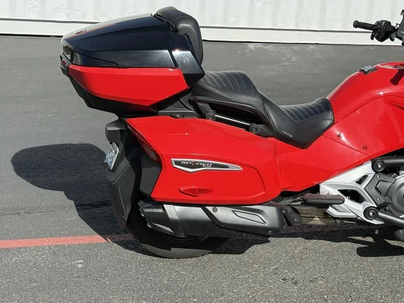 Pre-Owned 2023 Can-Am® Spyder F3 Limited For Sale