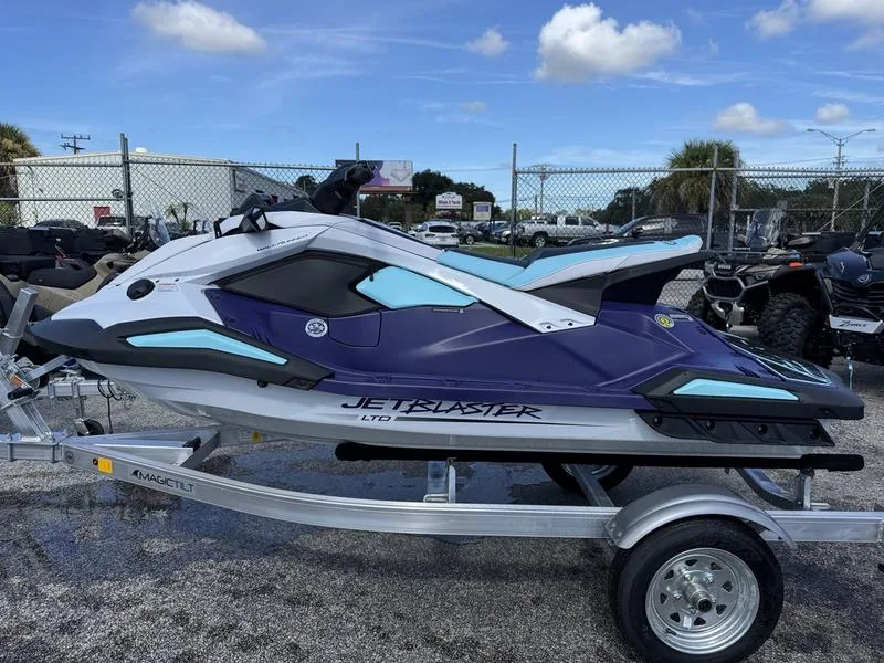 2025 Yamaha WaveRunner JetBlaster® LTD For Sale