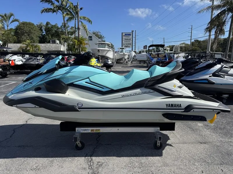 2025 Yamaha WaveRunner FX Cruiser® HO Personal Watercraft For Sale