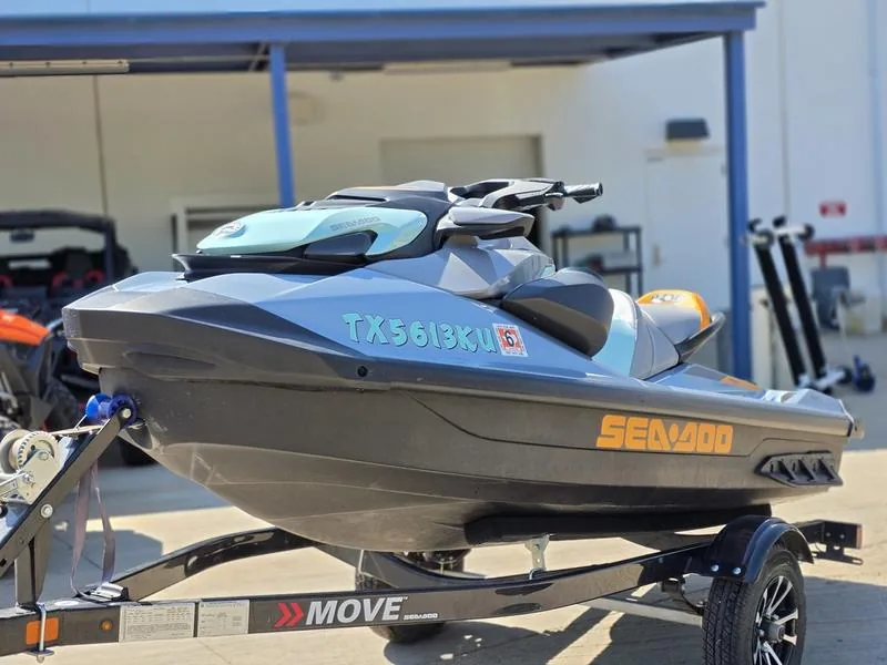 2024 Sea-Doo GTI™ SE 130 iBR Tech, Audio, iDF, iBR