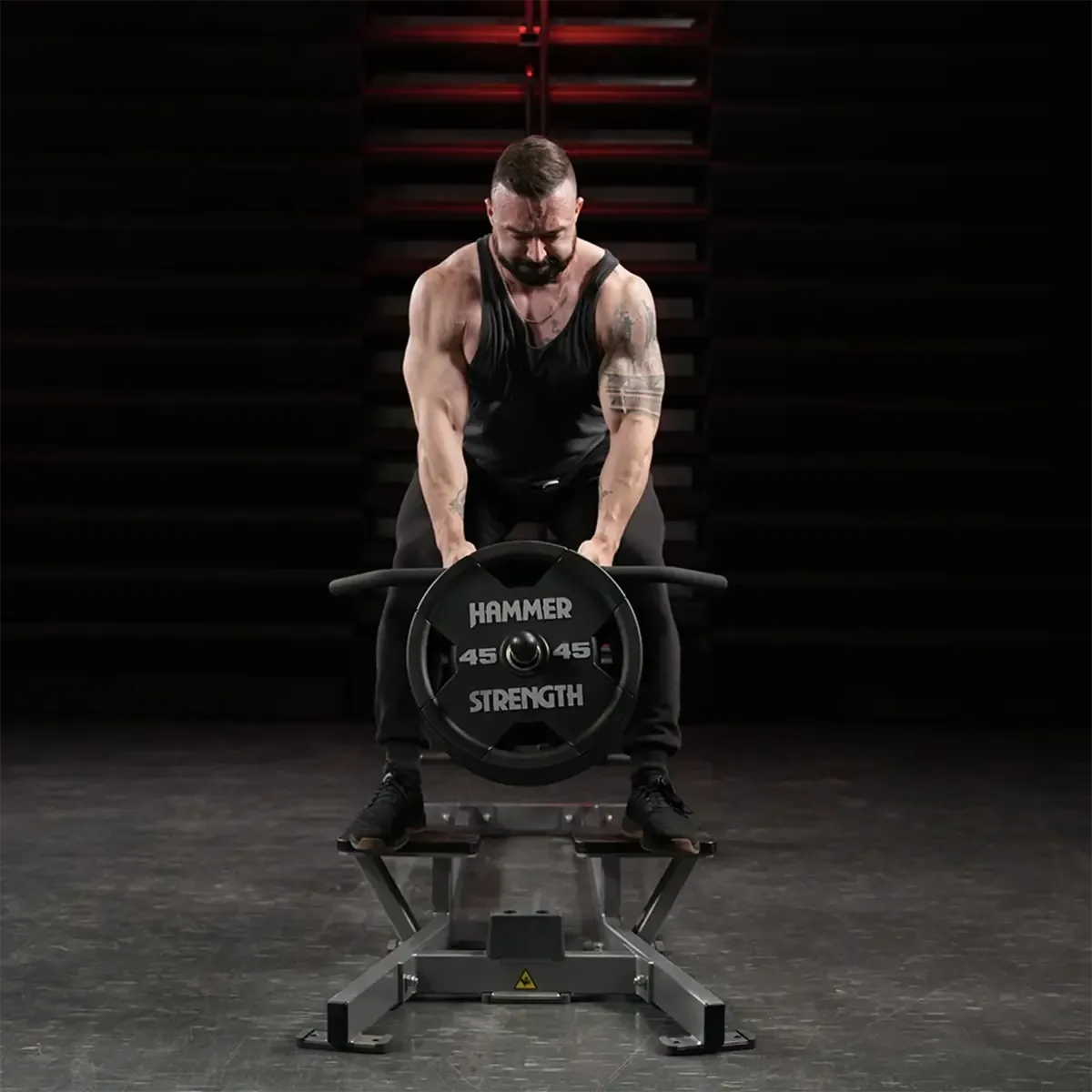 Hammer Strength row machine with dual weight loading positions