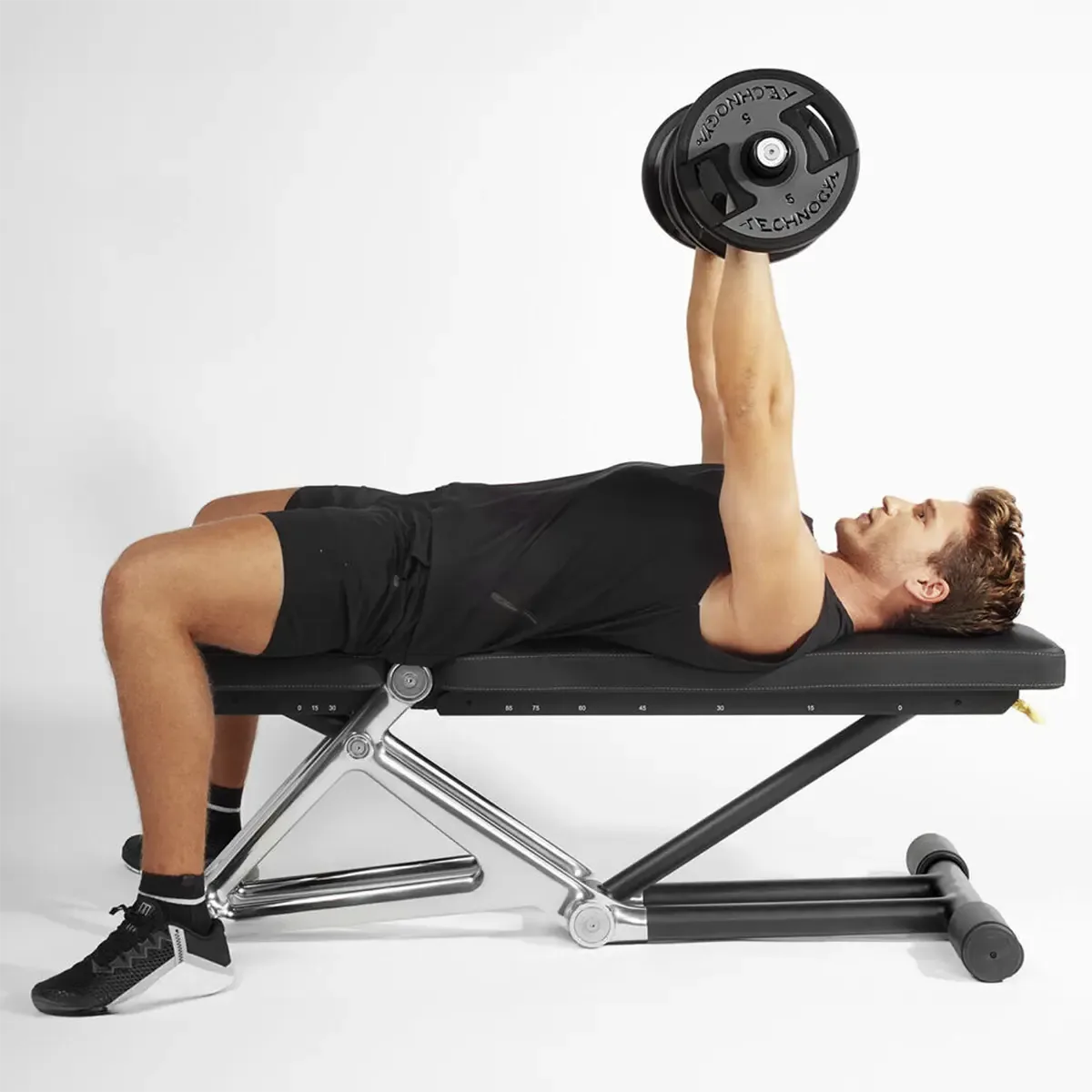 Technogym Personal Standalone weight bench for home strength training