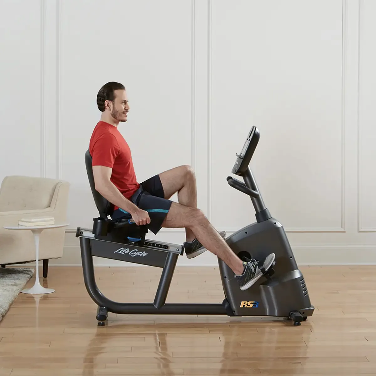 Self-powered RS3 bike with non-slip pedals and front transport wheels