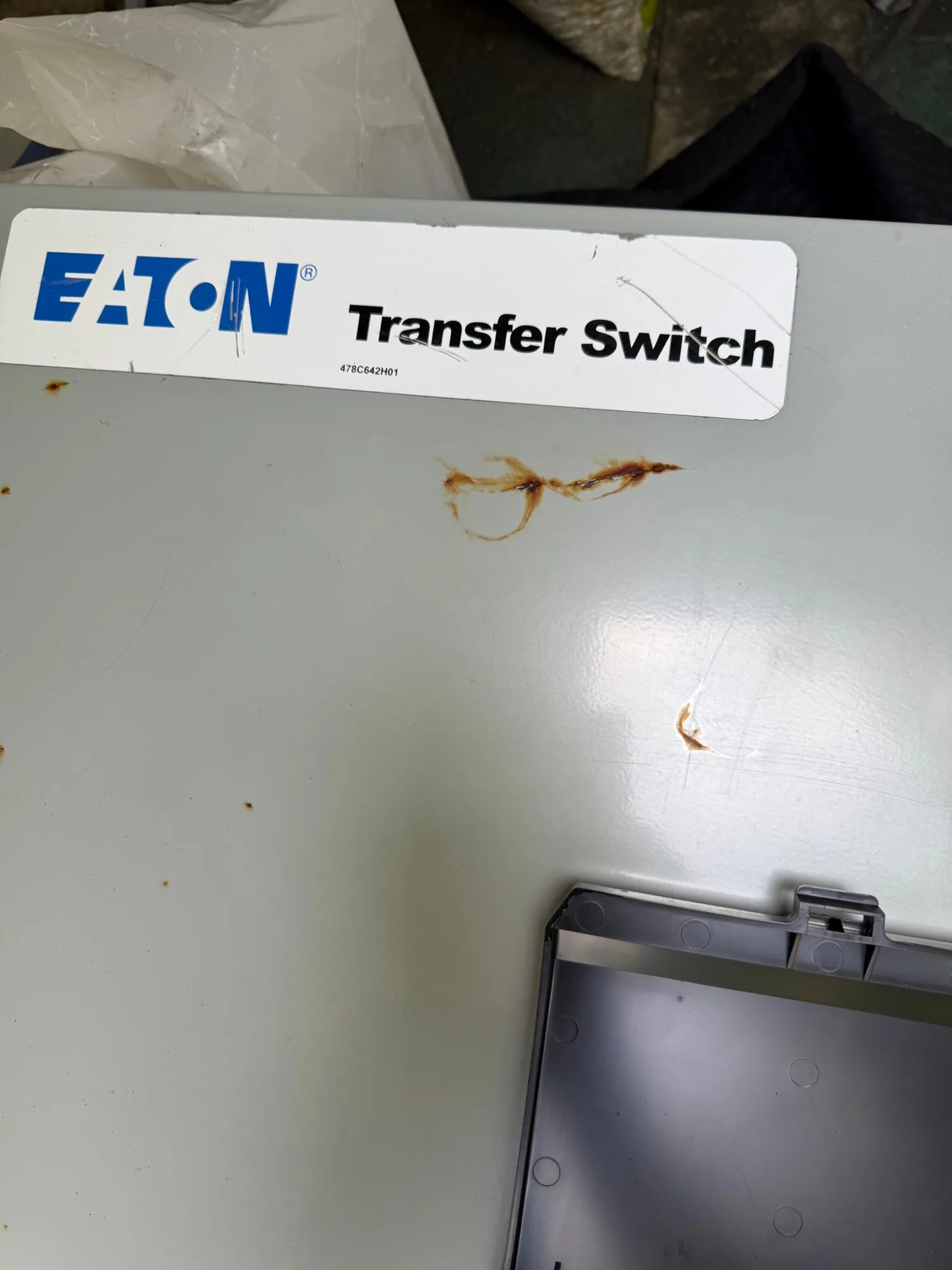 Eaton ATC-300 – 400AMP, 240V Automatic Transfer Switch