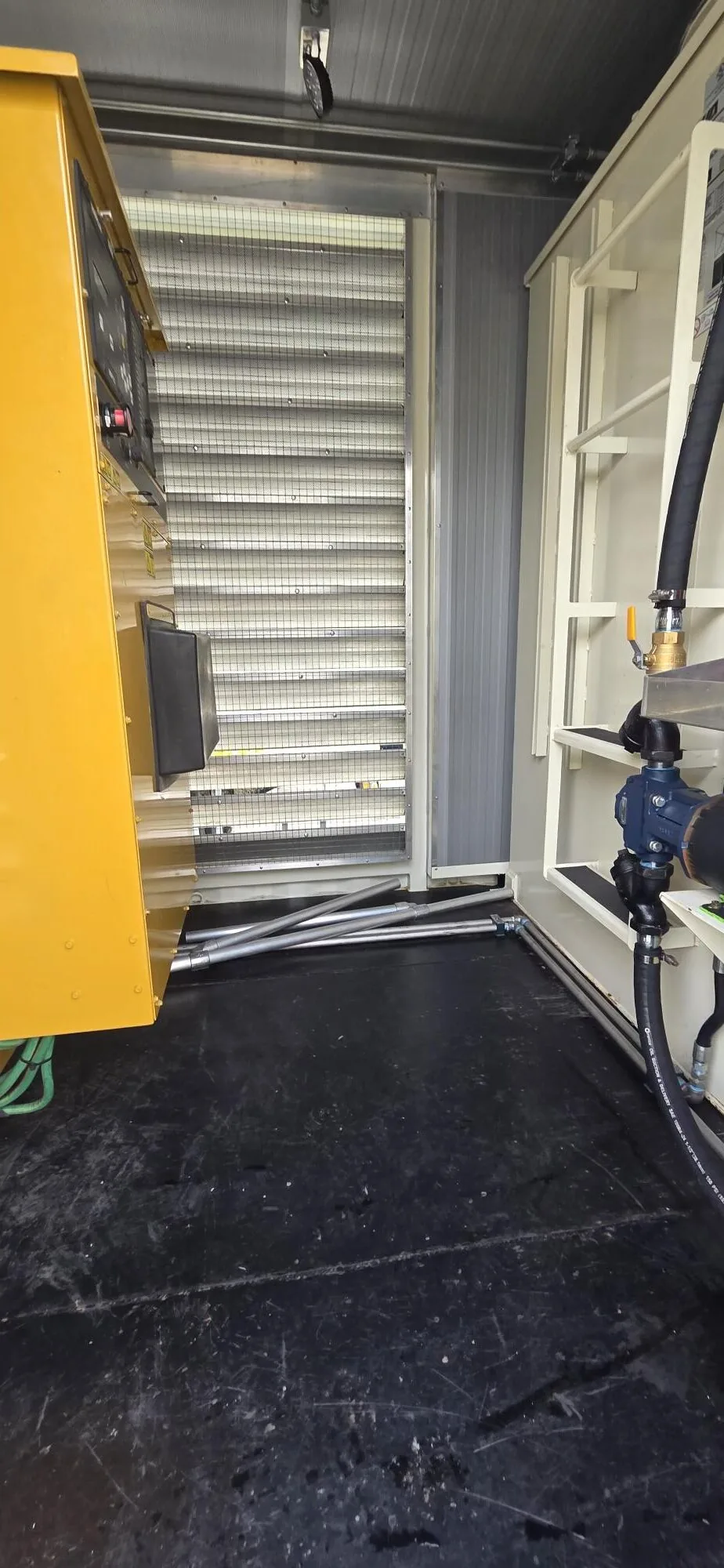 Cat XQ1000 – 1000KW Tier 2 Diesel Power Module – Low Hours
