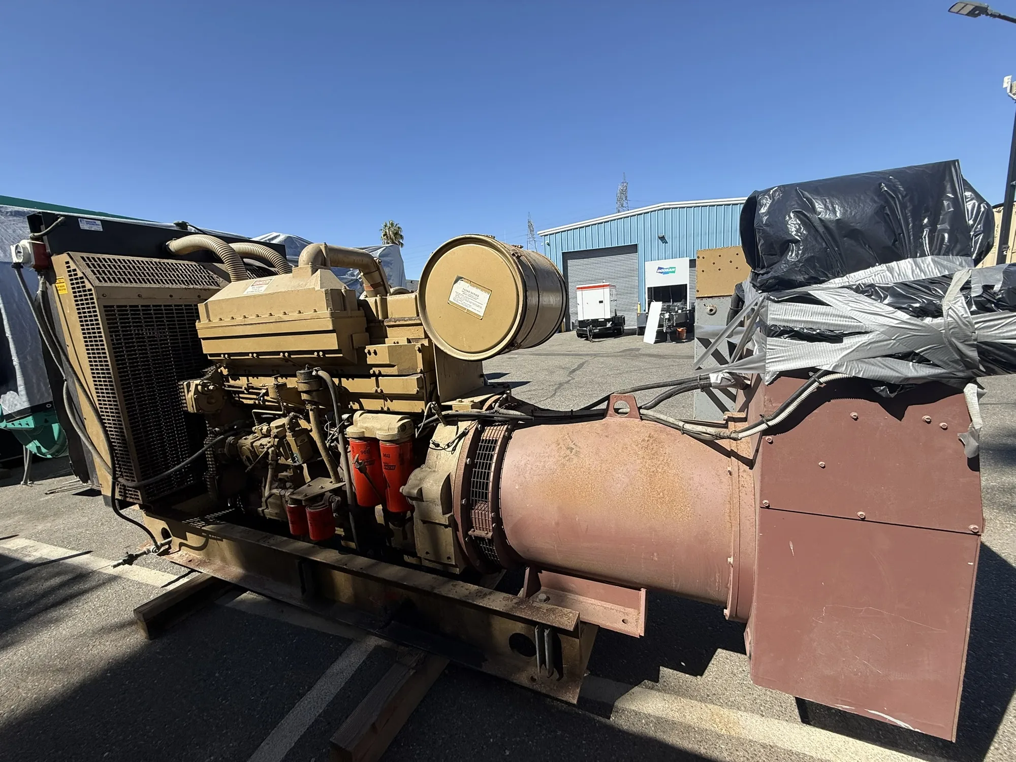 Cummins KTA19/KTA1150G– 350KW Diesel Generator Set