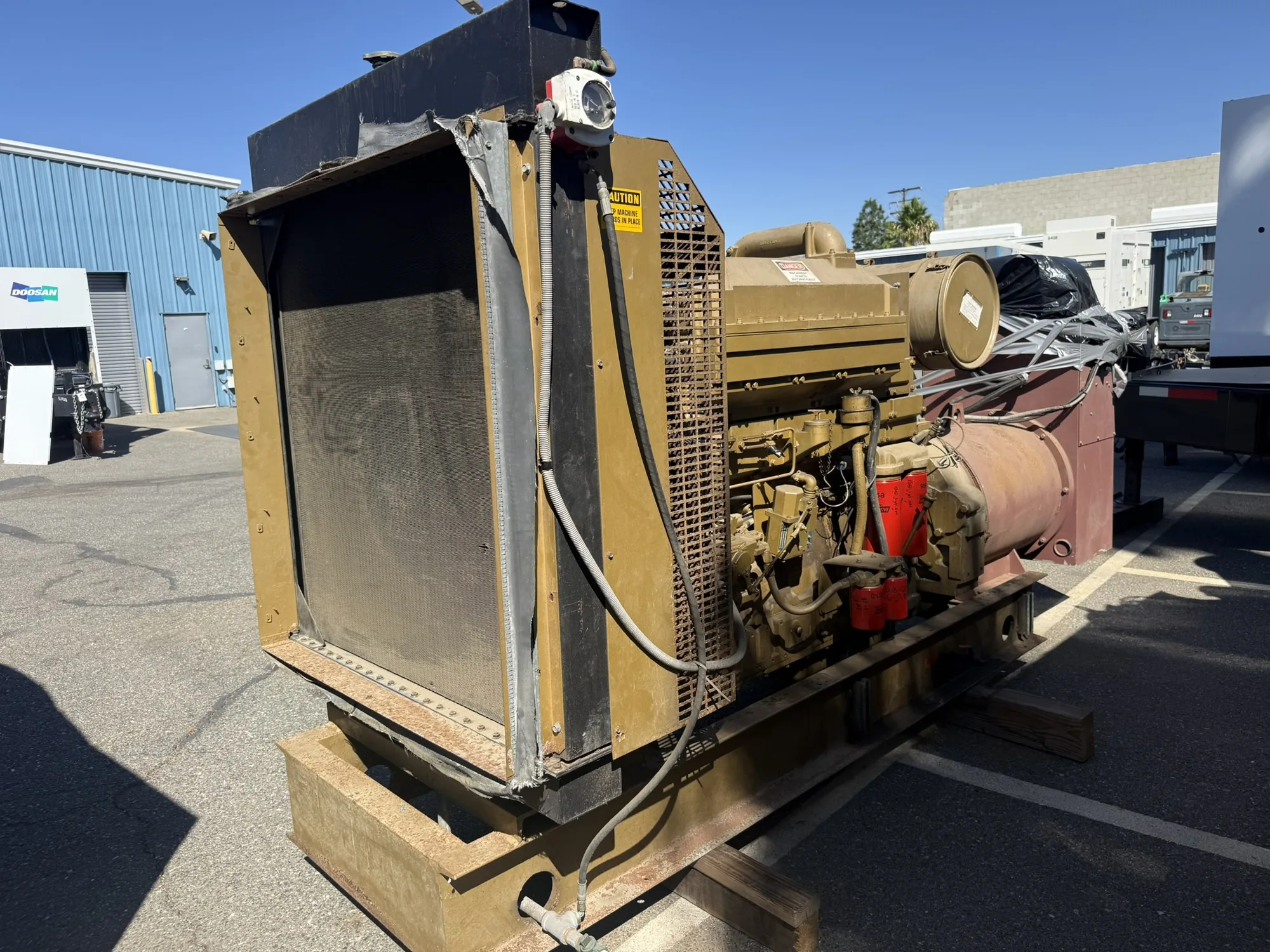 Cummins KTA19/KTA1150G– 350KW Diesel Generator Set