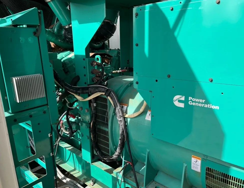 Cummins DQFAA / QST30 – 750KW Tier 2 Diesel Generator Set