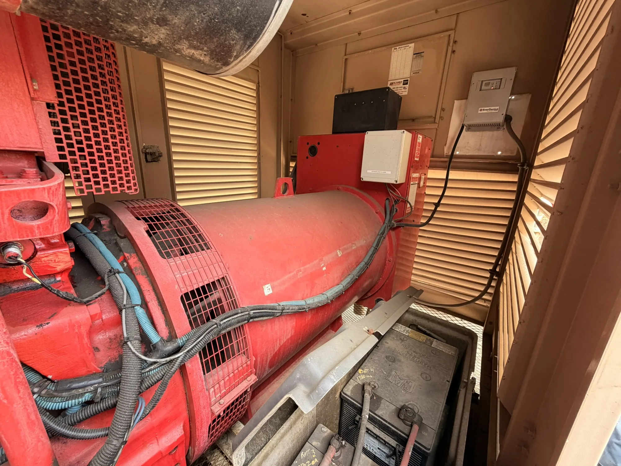 Detroit Diesel 16V92TA – 700KW Diesel Generator Set