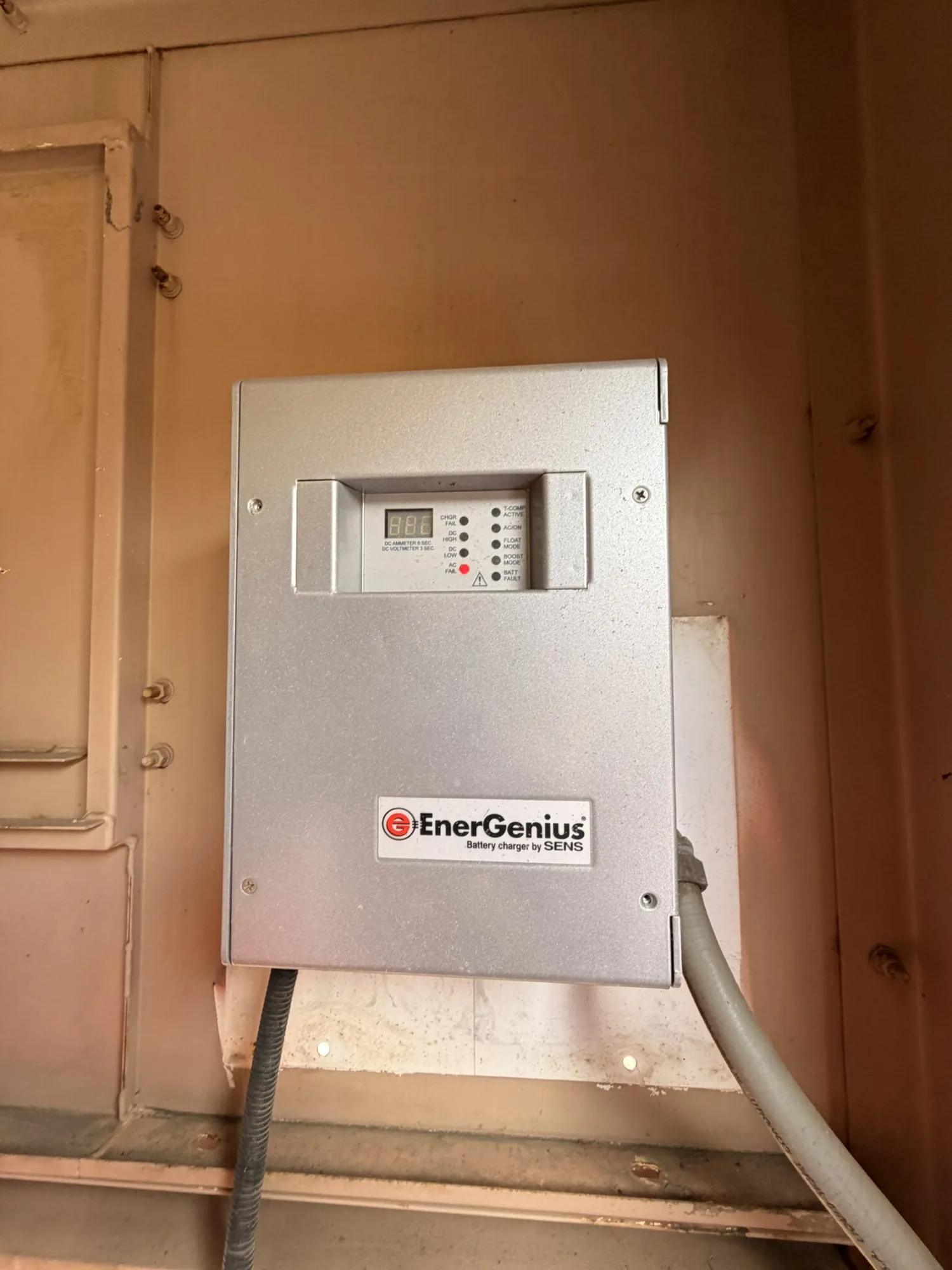 Detroit Diesel 16V92TA – 700KW Diesel Generator Set