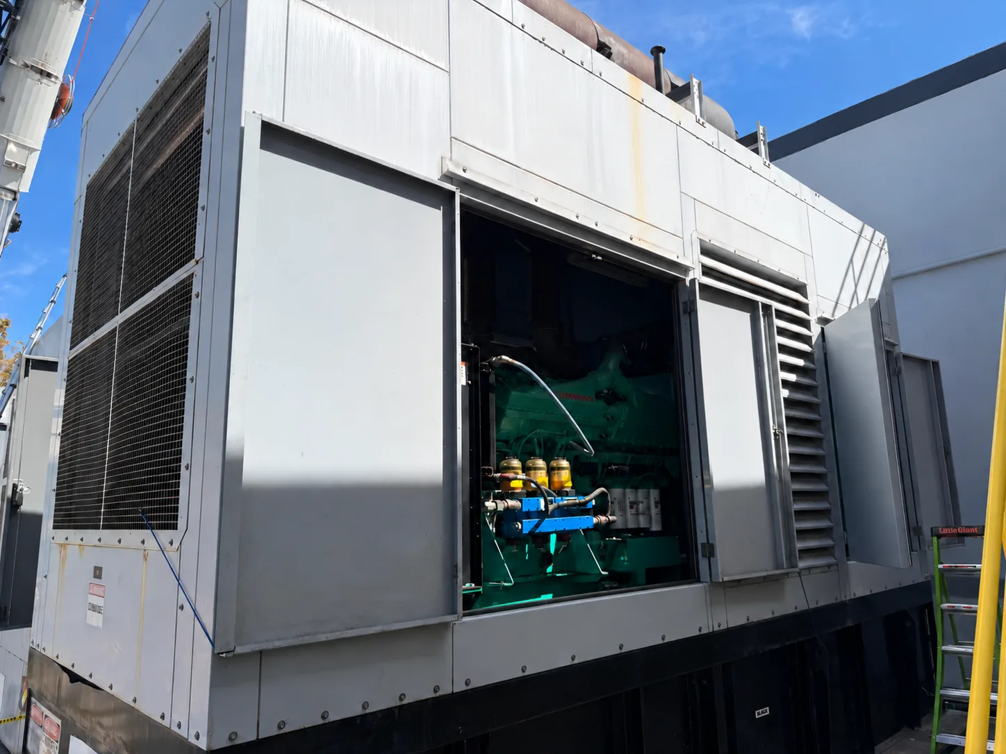 Cummins DQGAB / QSK50 – 1500KW Tier 2 Diesel Generator Set