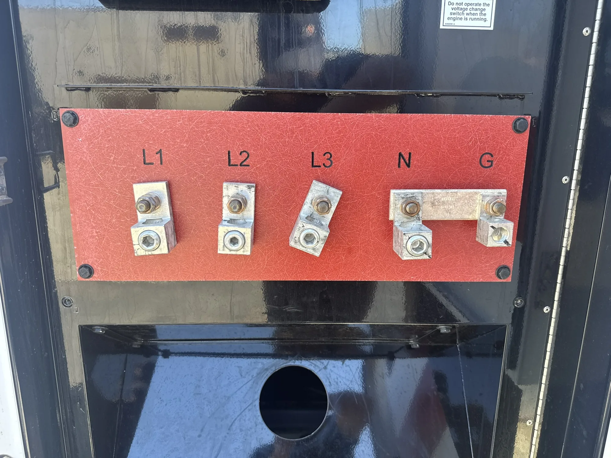 Cummins C100D2RE – 100KW Tier 4 Final Rental Grade Portable Diesel Generator Set
