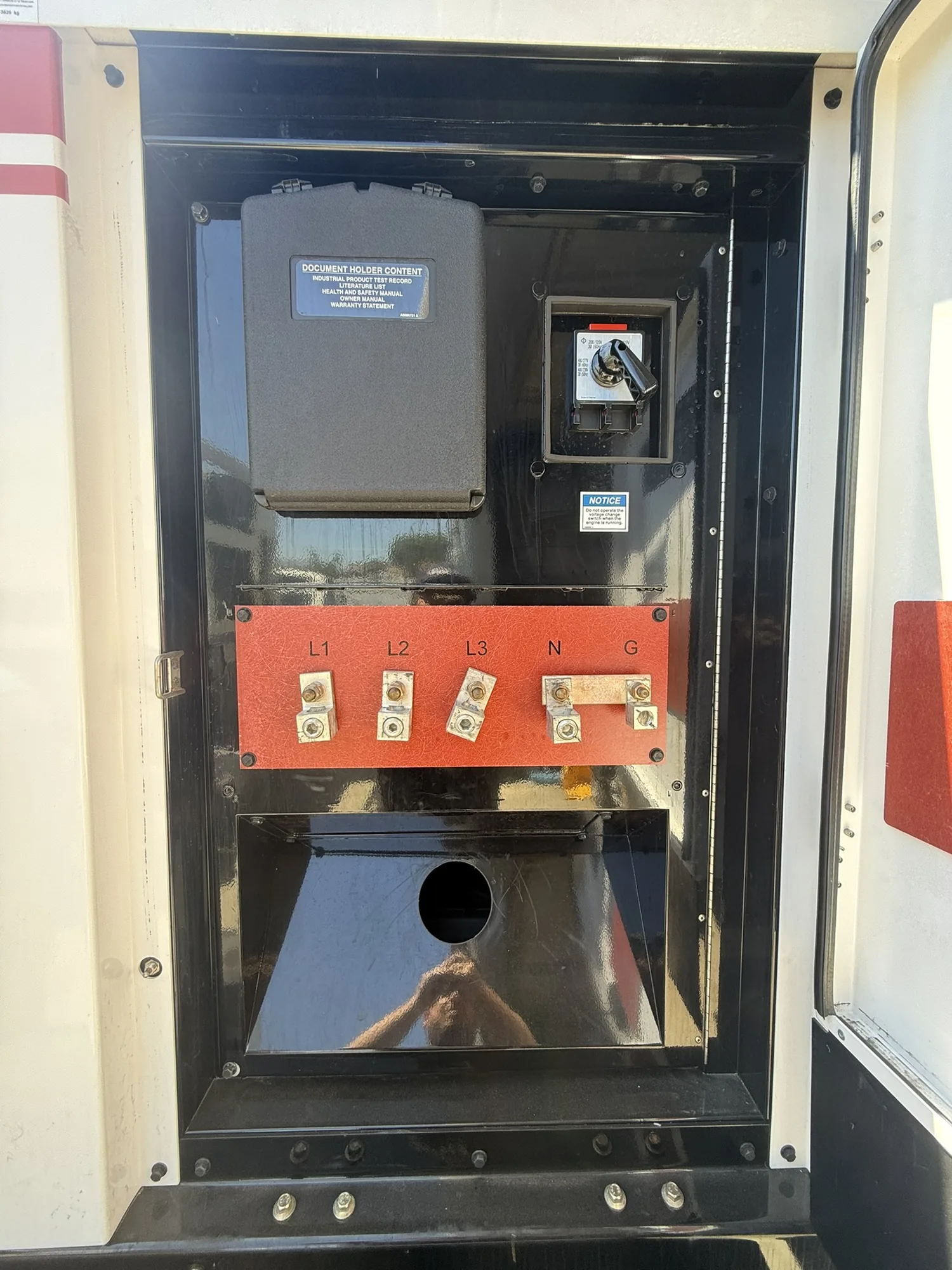Cummins C100D2RE – 100KW Tier 4 Final Rental Grade Portable Diesel Generator Set