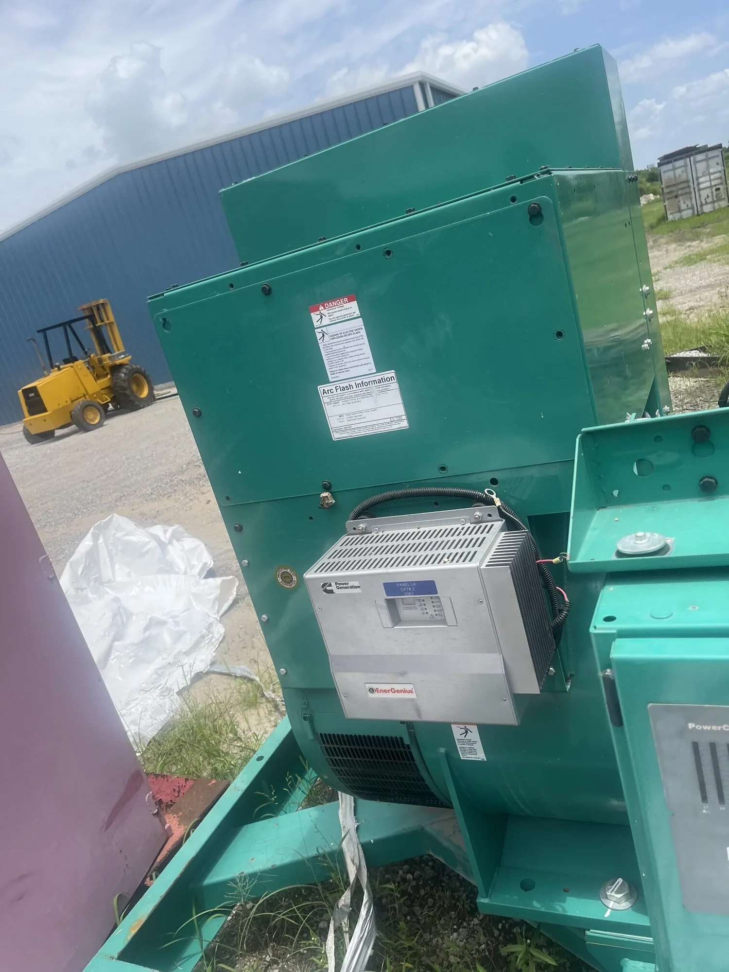 Stamford PI743B Generator End With PowerCommand Digital Panel