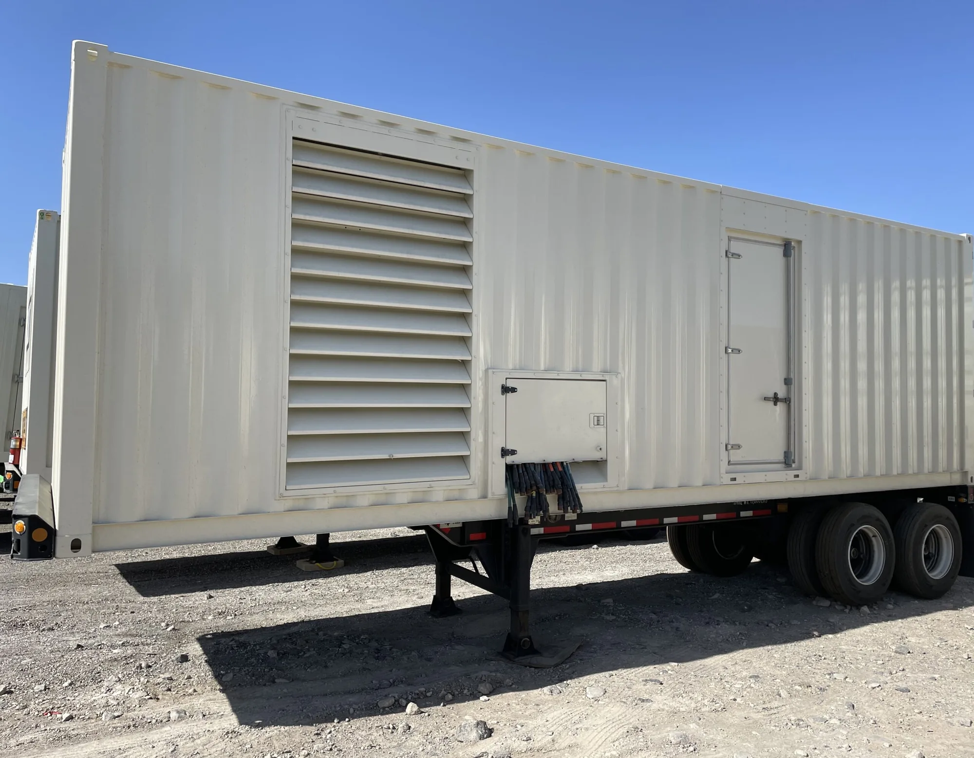 Caterpillar XQ1000 – 1000KW Tier 2 Rental Grade Diesel Power Module
