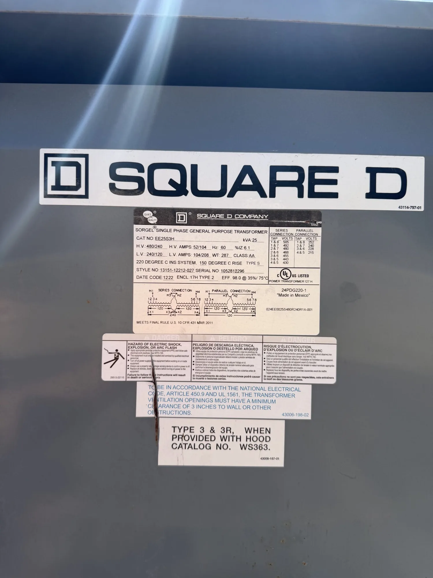 Square D EE25S3H – 25 kVA Single-Phase Transformer