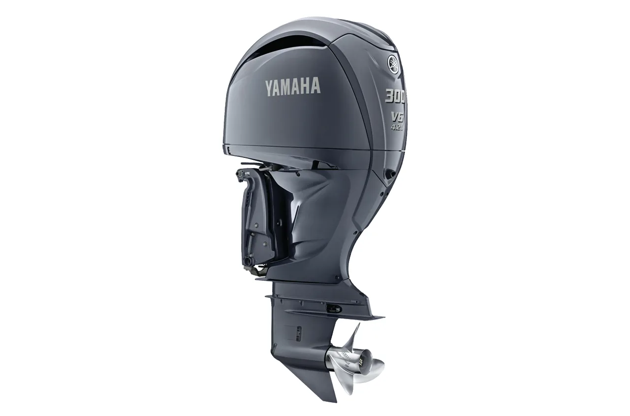 Yamaha 300HP LF300ECB DEC Counter Rotation Outboard – 35″ Shaft