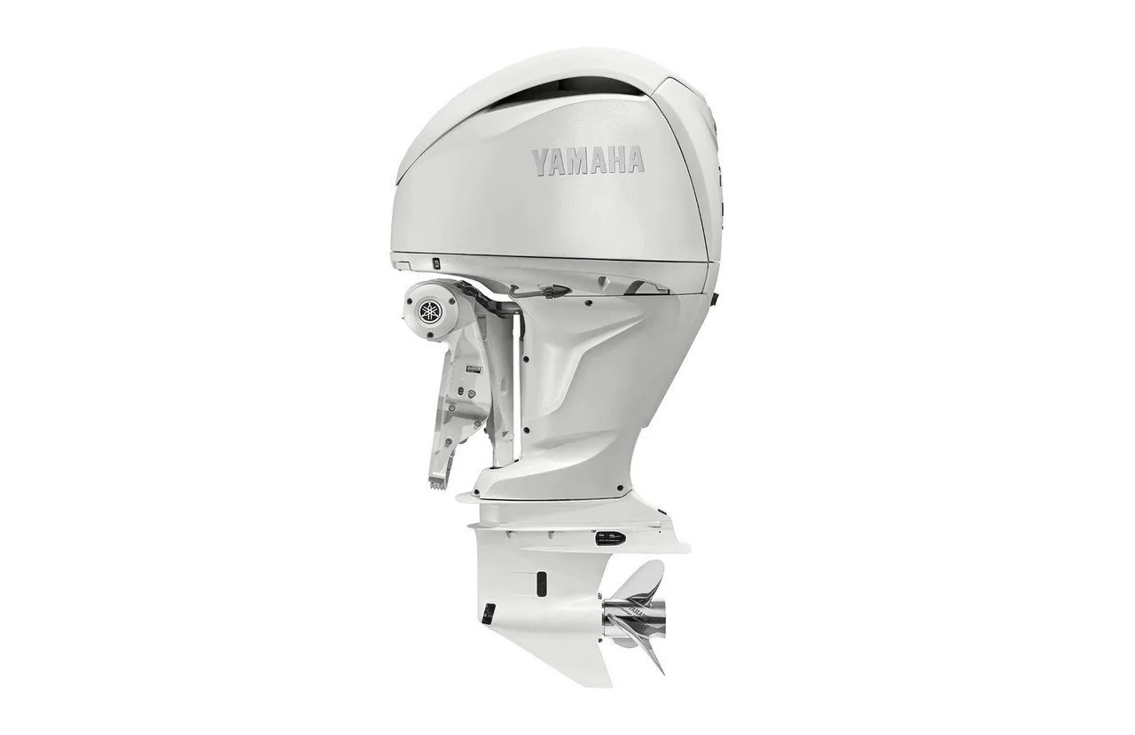 Yamaha 250HP LF250XSB2 White DEC Counter Rotation Outboard – 25″ Shaft