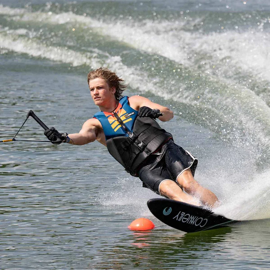Connelly Outlaw Slalom Ski w/ Double Shadow Bindings