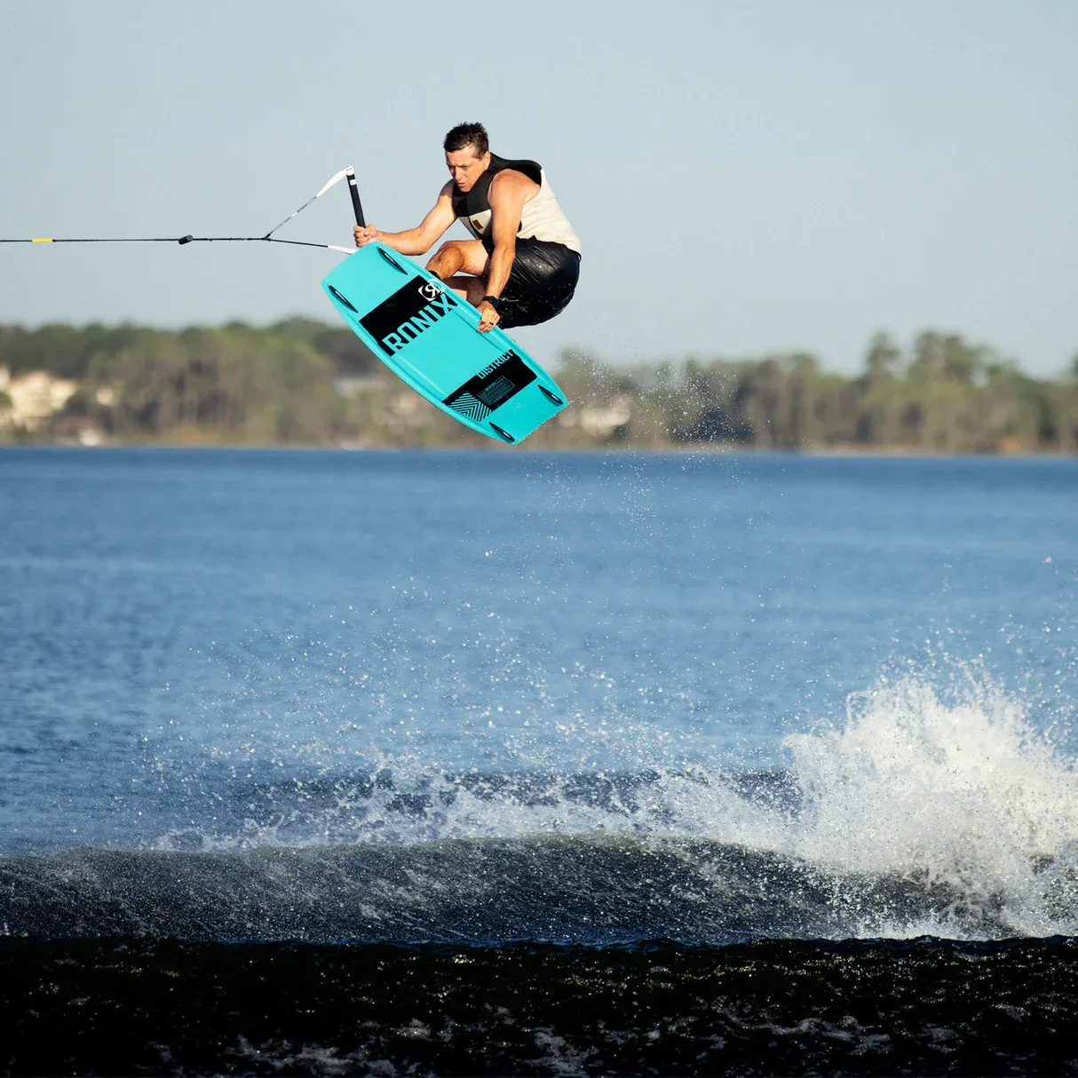 Ronix District Wakeboard w/ District Bindings